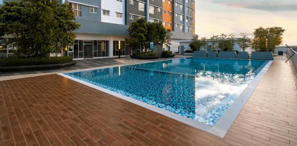 La Suite@Alanis Residence Sepang Exterior photo